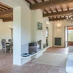 Podere Di Salci 10, Emma Villa