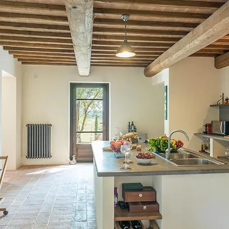 Podere Di Salci 10, Emma *