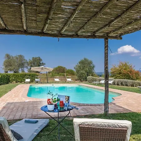 Villa Podere Di Salci 10, Emma