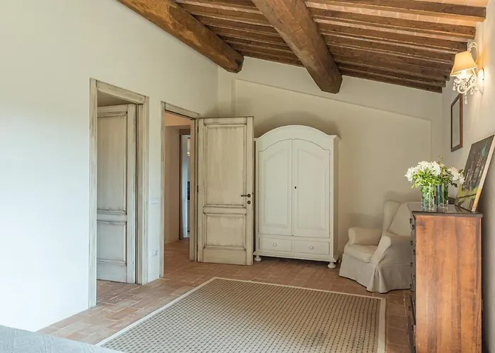 Vila Podere Di Salci 10, Emma